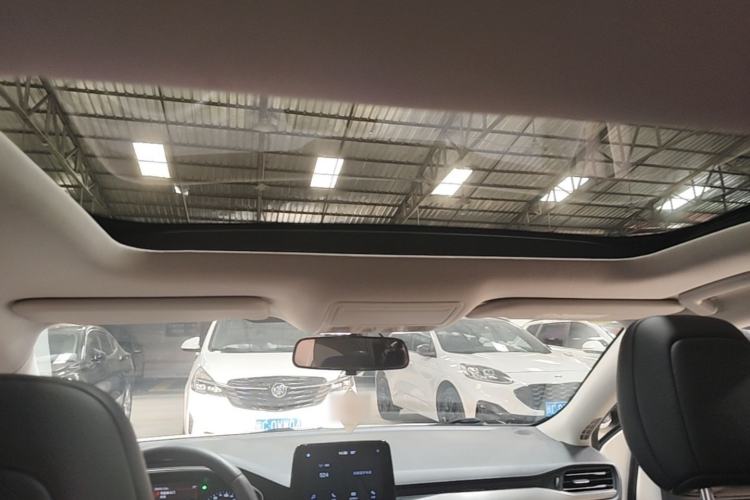 Used Ford Focus 2020 Sedan EcoBoost 180 Automatic Trend Edition Headliner