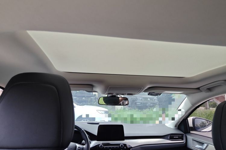 Used Ford Focus 2020 Hatchback EcoBoost 180 Automatic Trend Edition Headliner