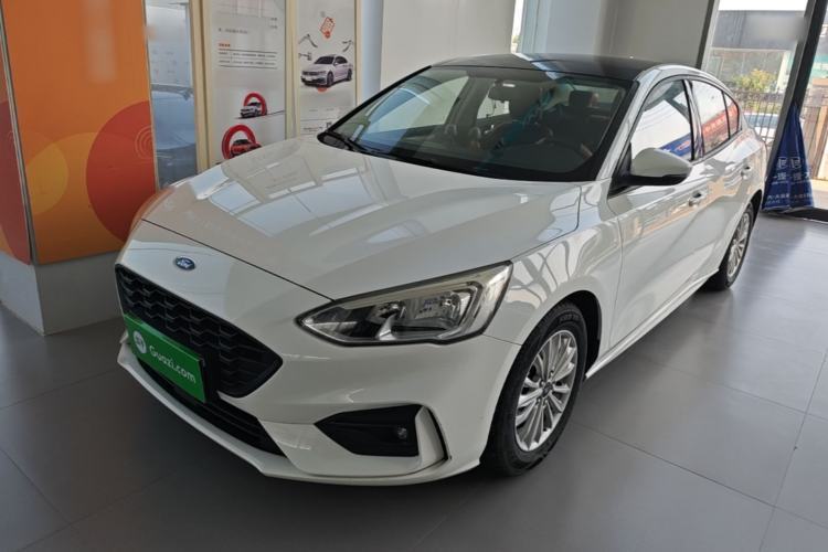 Used Ford Focus 2020 Sedan 1.5L Automatic Sharp Edition Guazi used car, China used car export, Used car for sale, Used cars, Cheapest cars for sale