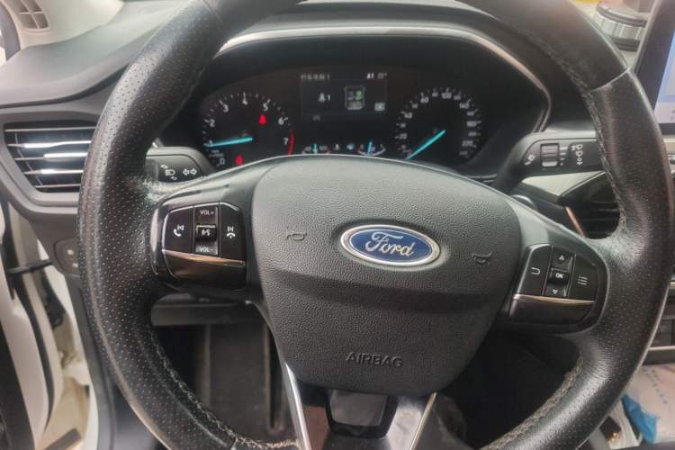 Used Ford Focus 2020 Sedan EcoBoost 180 Automatic Trend Edition Instrument Cluster