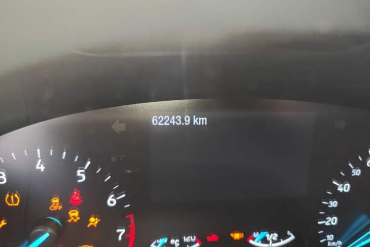 Used Ford Focus 2020 Hatchback EcoBoost 180 Automatic Trend Edition Instrument Cluster