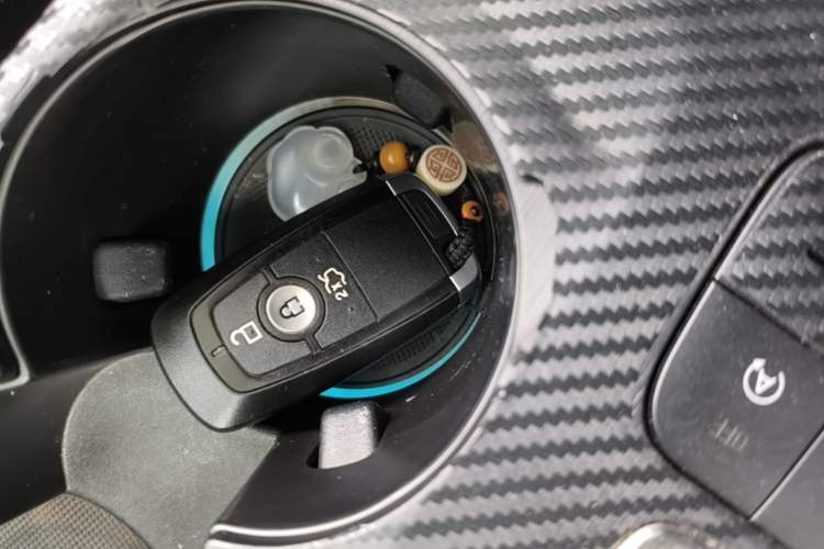 Used Ford Focus 2020 Hatchback EcoBoost 180 Automatic Trend Edition Interior 1