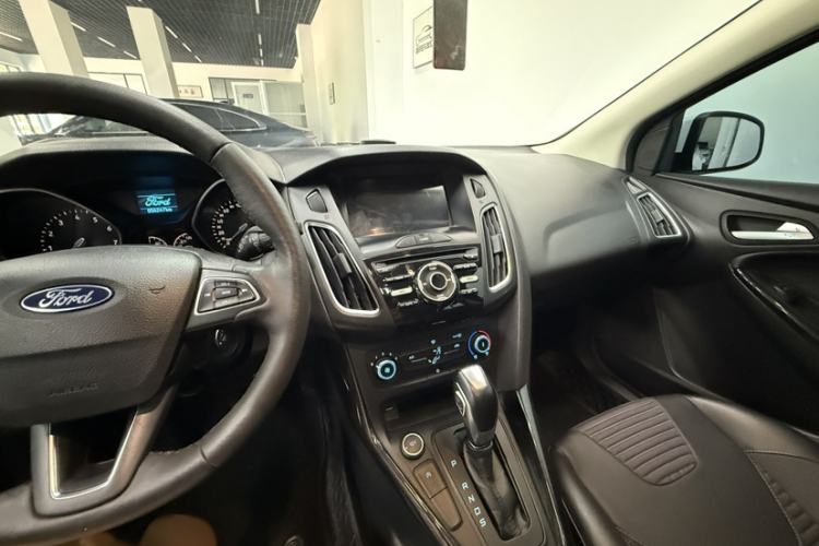 Used Ford Focus 2020 Hatchback Classic 1.5L Automatic Trendy Model Interior 3