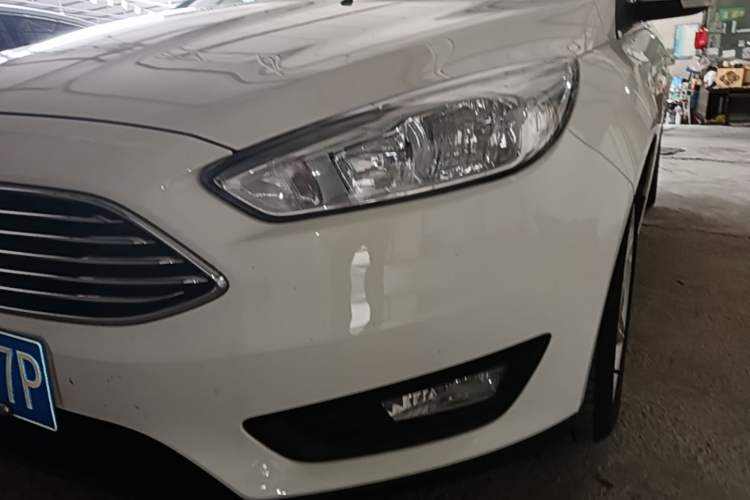 Used Ford Focus 2020 Hatchback Classic 1.5L Automatic Trendy Model Left Front Headlight