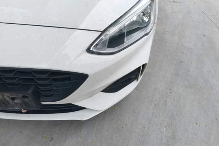 Used Ford Focus 2020 Sedan EcoBoost 180 Automatic Trend Edition Left Front Headlight
