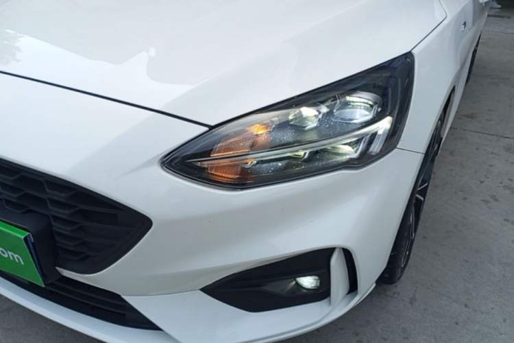 Used Ford Focus 2020 Sedan EcoBoost 180 Automatic ST Line Left Front Headlight