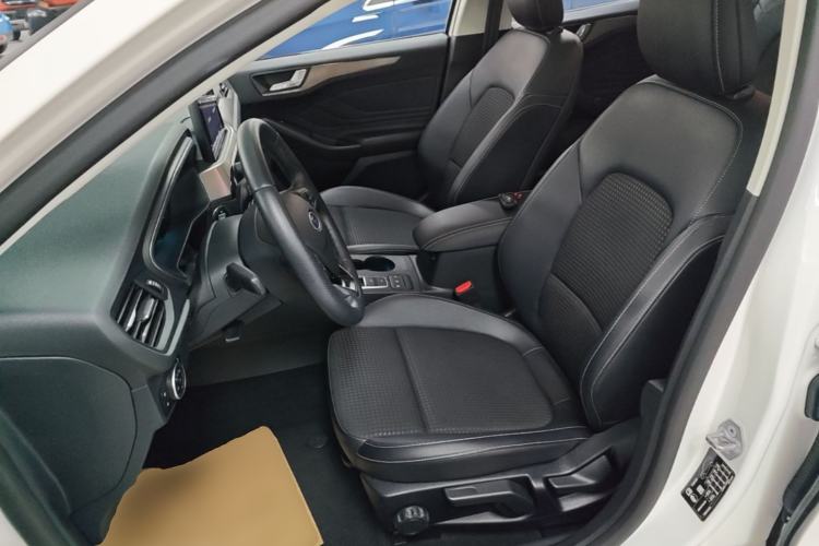 Used Ford Focus 2020 Hatchback EcoBoost 180 Automatic Trend Edition Left Front Seat