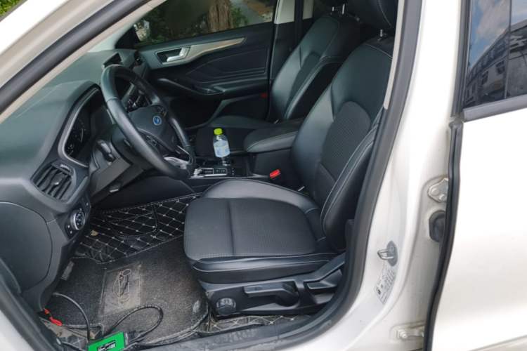 Used Ford Focus 2020 Sedan EcoBoost 180 Automatic Trend Edition Left Front Seat