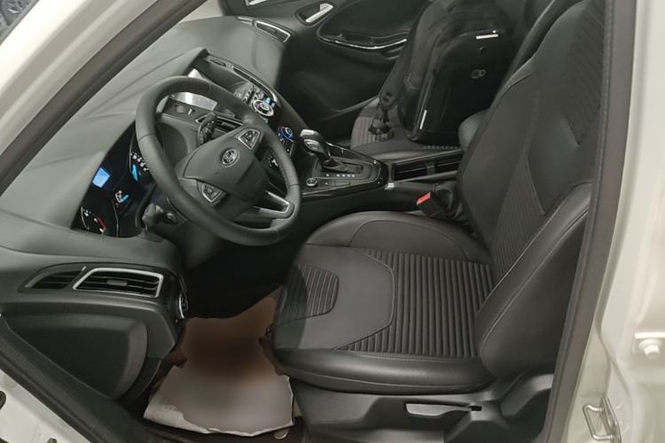 Used Ford Focus 2020 Hatchback Classic 1.5L Automatic Trendy Model Left Front Seat