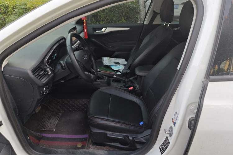 Used Ford Focus 2020 Sedan 1.5L Automatic Sharp Edition Left Front Seat