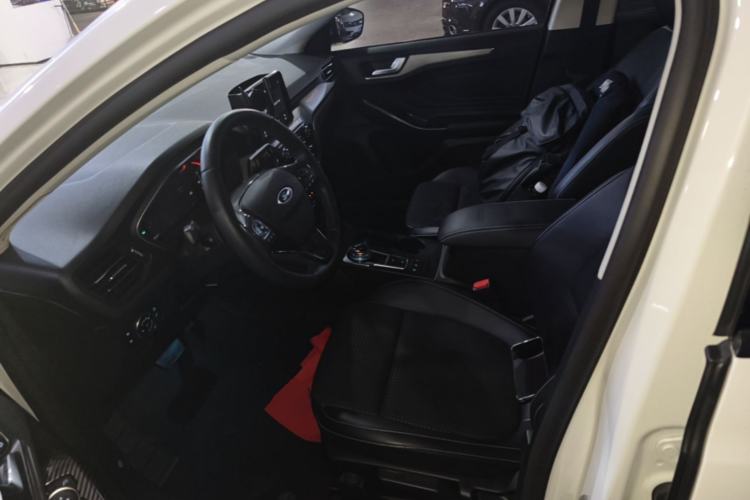 Used Ford Focus 2020 Hatchback EcoBoost 180 Automatic Trend Edition Left Front Seat