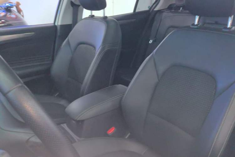 Used Ford Focus 2020 Sedan EcoBoost 180 Automatic Trend Edition Left Front Seat