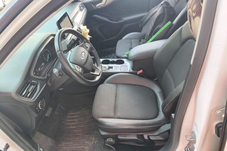 Used Ford Focus 2020 Sedan EcoBoost 180 Automatic Trend Edition Left Front Seat