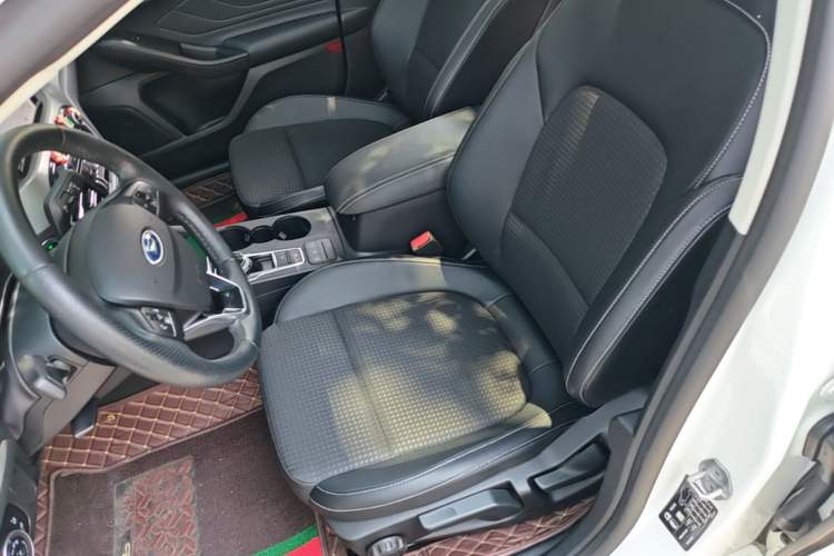 Used Ford Focus 2020 Sedan EcoBoost 180 Automatic Trend Edition Left Front Seat