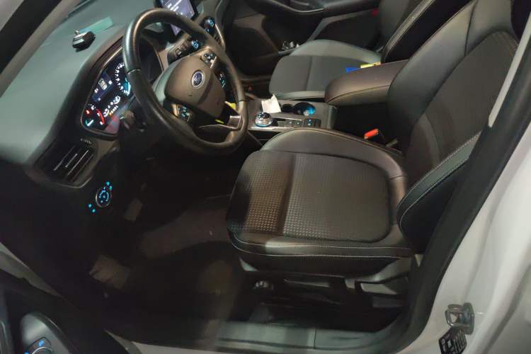Used Ford Focus 2020 Hatchback EcoBoost 180 Automatic Trend Edition Left Front Seat