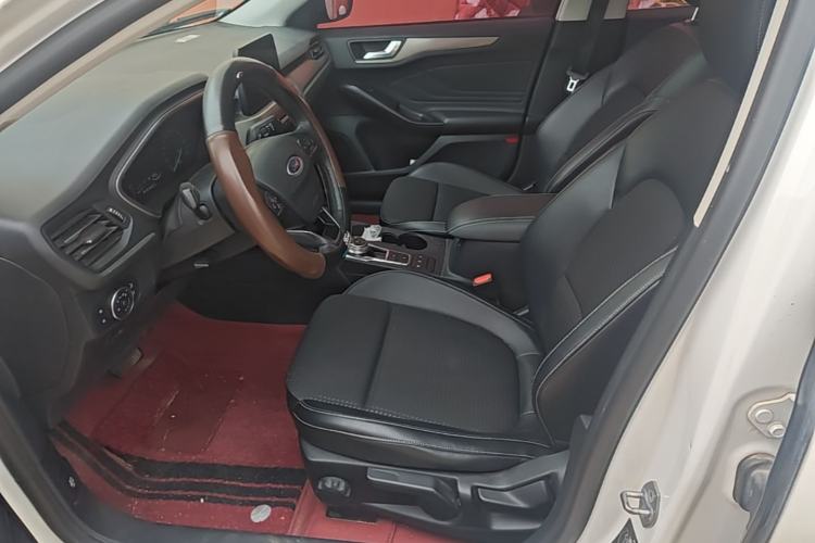 Used Ford Focus 2020 Sedan EcoBoost 180 Automatic Trend Edition Left Front Seat
