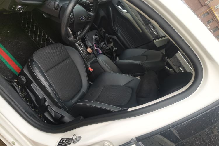 Used Ford Focus 2020 Sedan EcoBoost 180 Automatic Trend Edition Left Front Seat