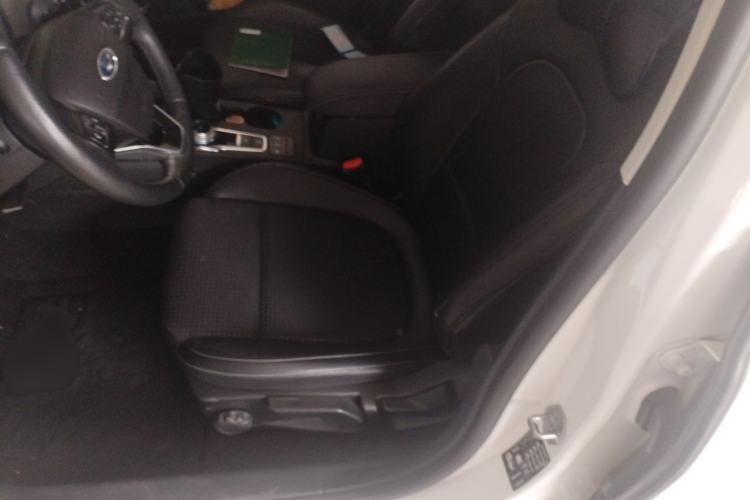 Used Ford Focus 2020 Sedan EcoBoost 180 Automatic Trend Edition Left Front Seat