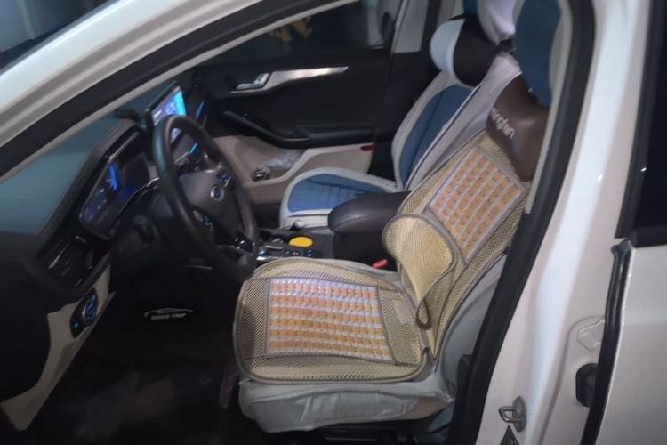 Used Ford Focus 2020 Sedan EcoBoost 180 Automatic Trend Edition Left Front Seat