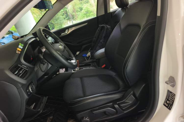 Used Ford Focus 2020 Hatchback EcoBoost 180 Automatic Trend Edition Left Front Seat