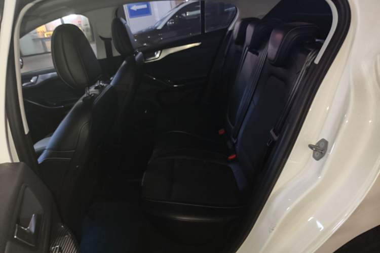 Used Ford Focus 2020 Hatchback EcoBoost 180 Automatic Trend Edition Left Rear Seat
