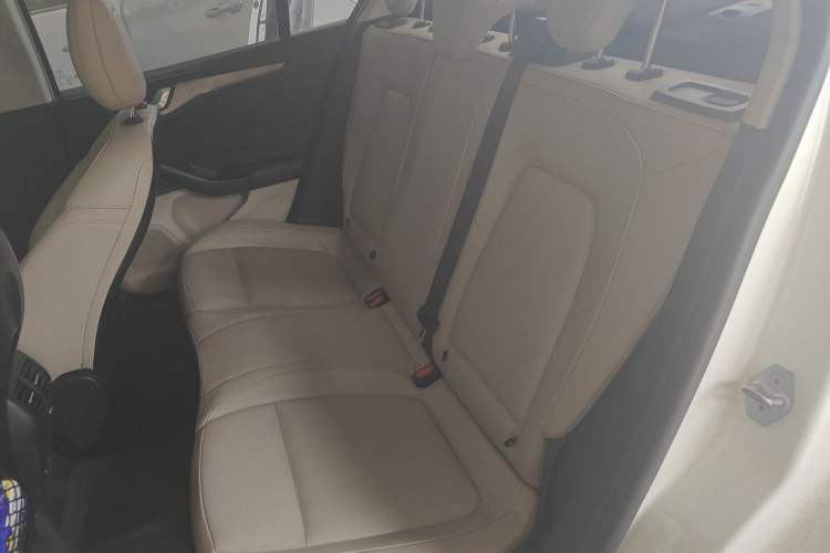 Used Ford Focus 2020 Sedan EcoBoost 180 Automatic Trend Edition Left Rear Seat