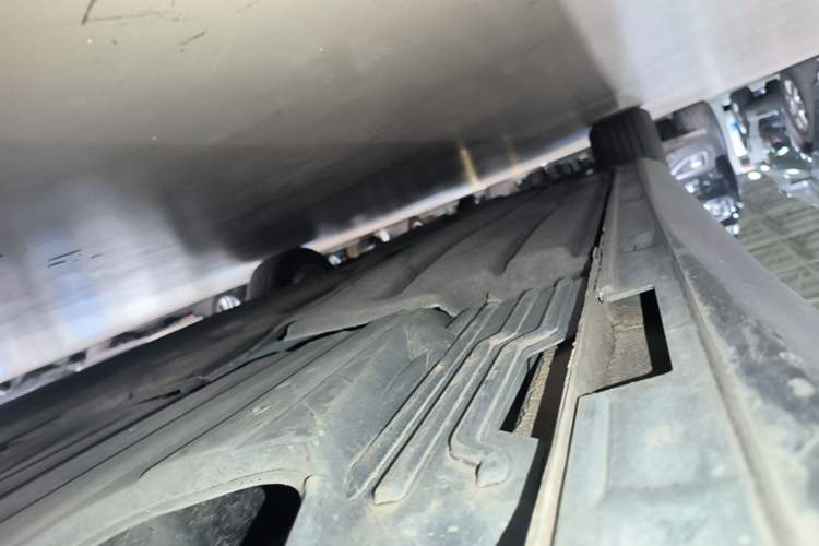Used Ford Focus 2020 Sedan EcoBoost 180 Automatic Trend Edition Left Side Sill