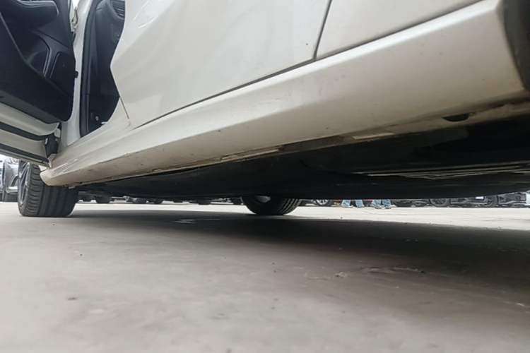 Used Ford Focus 2020 Sedan EcoBoost 180 Automatic ST Line Left Side Sill
