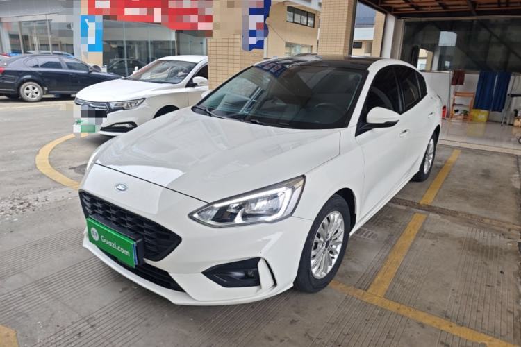 Used Ford Focus 2020 Sedan EcoBoost 180 Automatic Trend Edition Guazi used car, China used car export, Used car for sale, Used Ford cars, Cheapest cars for sale
