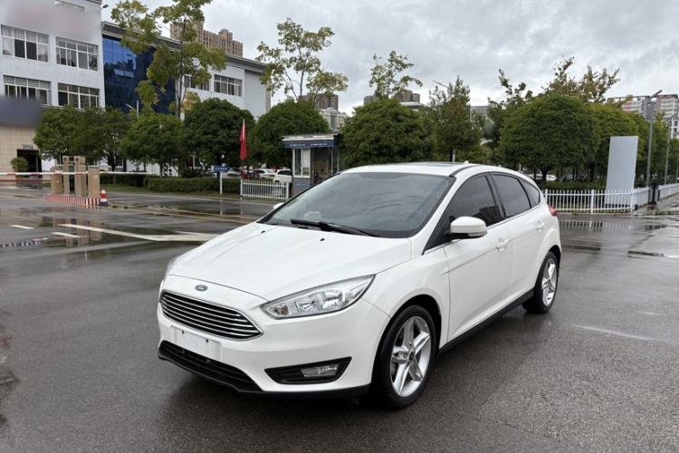Used Ford Focus 2020 Hatchback Classic 1.5L Automatic Trendy Model Guazi used car, China used car export, Used car for sale, Used  cars, Cheapest cars for sale