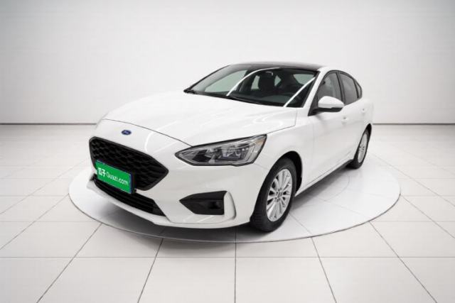 Ford Focus 2020 Sedan EcoBoost 180 Automatic Trend Edition d’occasion