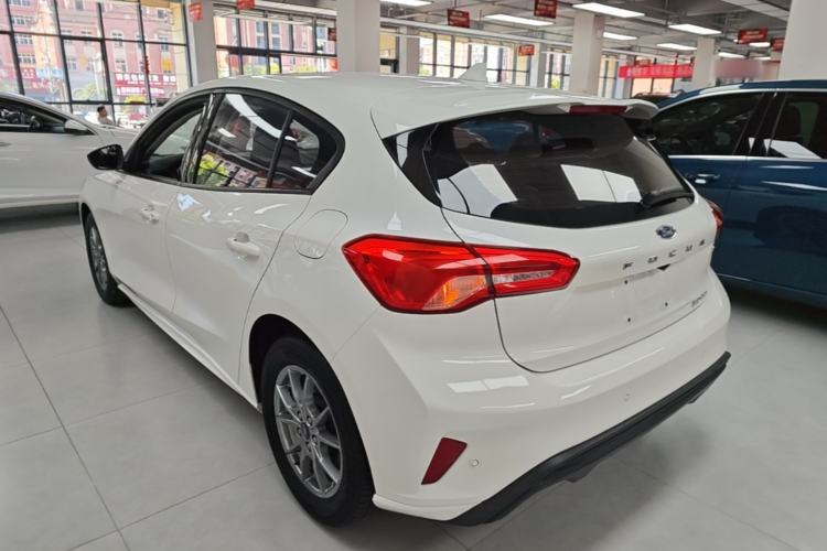Used Ford Focus 2020 Hatchback EcoBoost 180 Automatic Trend Edition Rear Left 45 Deg