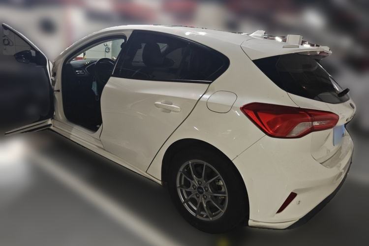 Used Ford Focus 2020 Hatchback EcoBoost 180 Automatic Trend Edition Rear Left 45 Deg