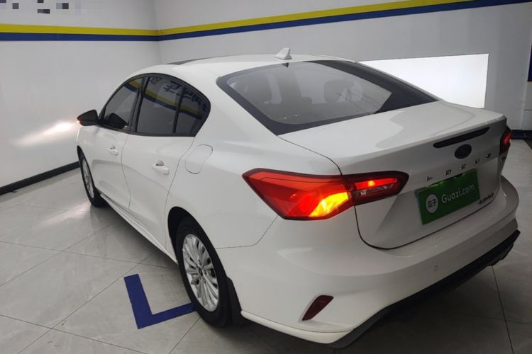 Used Ford Focus 2020 Sedan EcoBoost 180 Automatic Trend Edition Rear Left 45 Deg