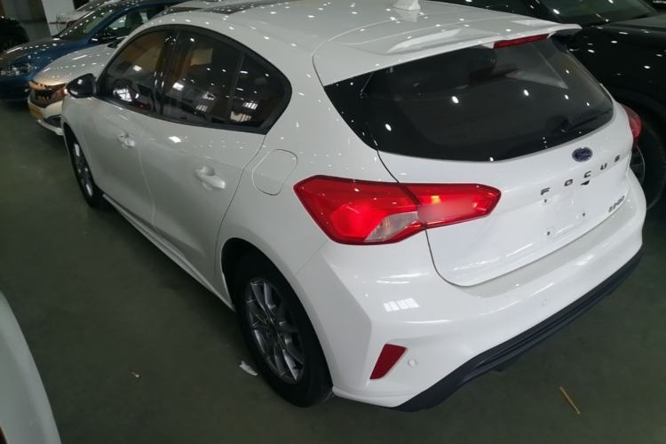 Used Ford Focus 2020 Hatchback 1.5L Automatic Sharp Edition Rear Left 45 Deg