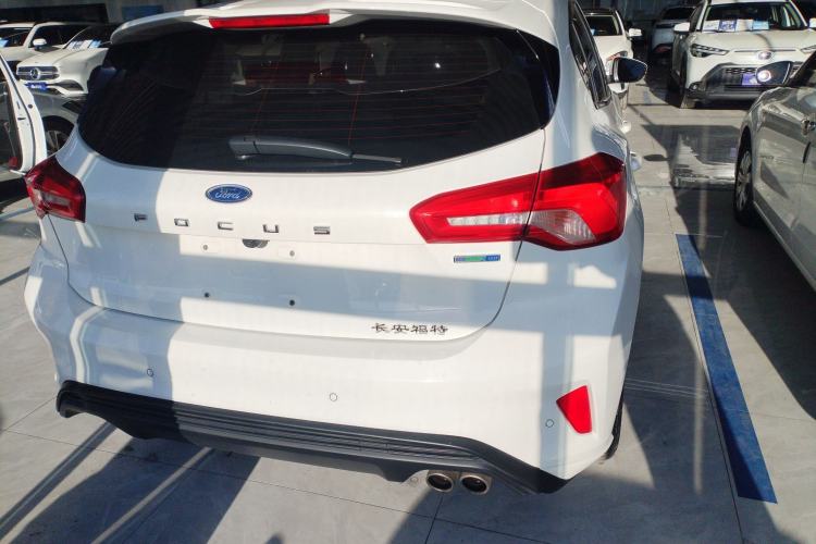 Used Ford Focus 2020 Hatchback EcoBoost 180 Automatic Trend Edition Rear