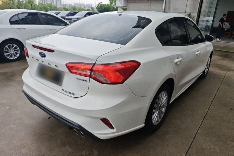 Used Ford Focus 2020 Sedan EcoBoost 180 Automatic Trend Edition Rear Right 45 Deg