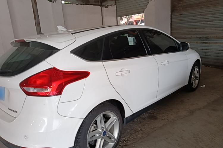 Used Ford Focus 2020 Hatchback Classic 1.5L Automatic Trendy Model Rear Right 45 Deg