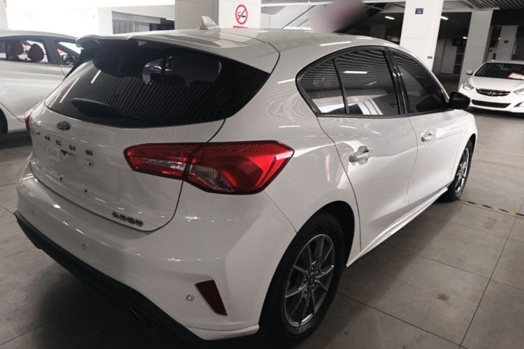 Used Ford Focus 2020 Hatchback 1.5L Automatic Sharp Edition Rear Right 45 Deg