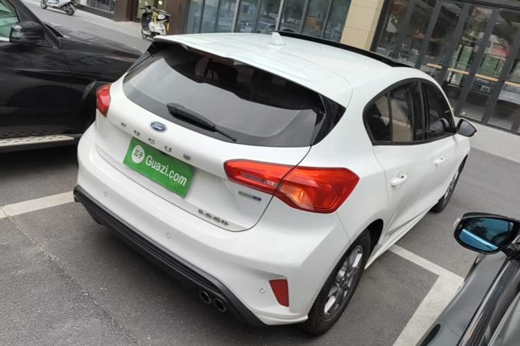 Used Ford Focus 2020 Hatchback EcoBoost 180 Automatic Trend Edition Rear Right 45 Deg