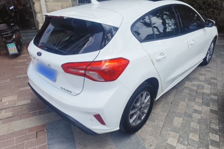 Used Ford Focus 2020 Hatchback 1.5L Automatic Sharp Edition Rear Right 45 Deg