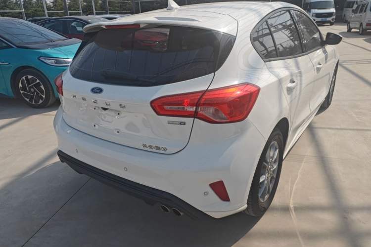 Used Ford Focus 2020 Hatchback EcoBoost 180 Automatic Trend Edition Rear Right 45 Deg