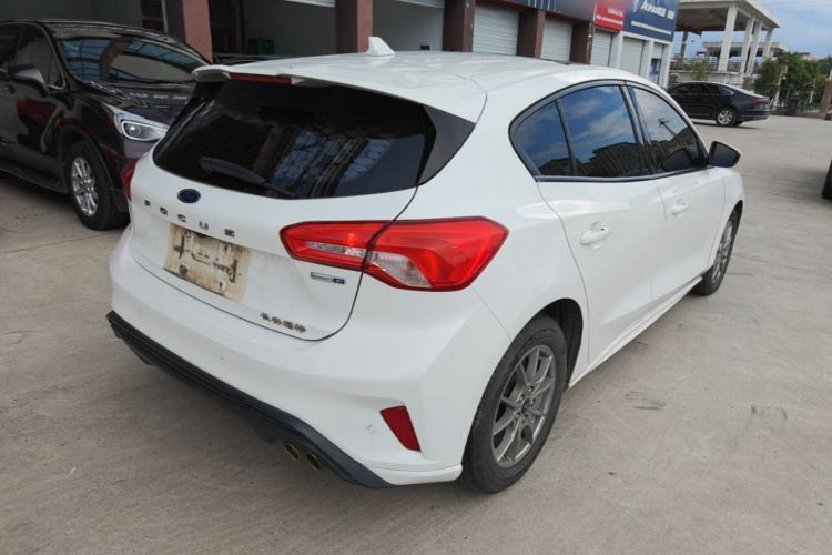 Used Ford Focus 2020 Hatchback EcoBoost 180 Automatic Trend Edition Rear Right 45 Deg
