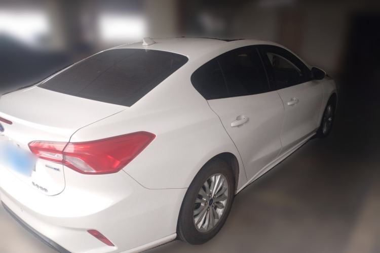 Used Ford Focus 2020 Sedan EcoBoost 180 Automatic Trend Edition Rear Right 45 Deg