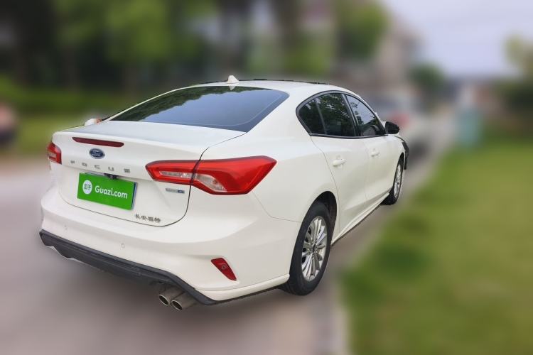 Used Ford Focus 2020 Sedan EcoBoost 180 Automatic Trend Edition Rear Right 45 Deg