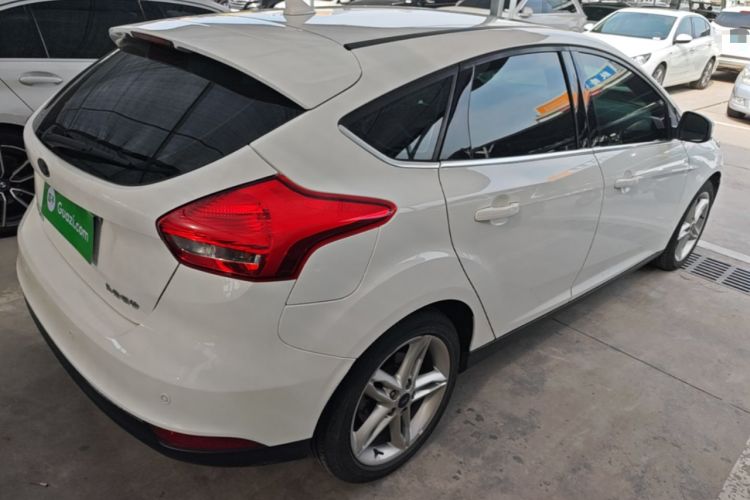 Used Ford Focus 2020 Hatchback Classic 1.5L Automatic Trendy Model Rear Right 45 Deg
