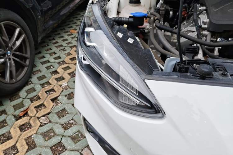 Used Ford Focus 2020 Hatchback EcoBoost 180 Automatic ST Line Right Front Headlight