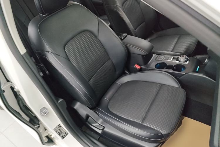 Used Ford Focus 2020 Hatchback EcoBoost 180 Automatic Trend Edition Right Front Seat