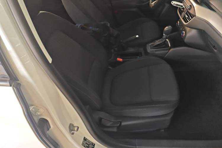 Used Ford Focus 2020 Hatchback 1.5L Automatic Sharp Edition Right Front Seat