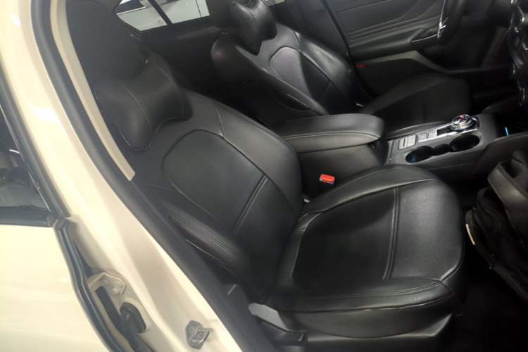 Used Ford Focus 2020 Sedan EcoBoost 180 Automatic Trend Edition Right Front Seat